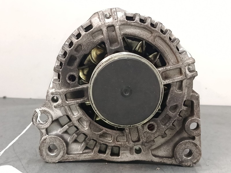 Recambio de alternador para volkswagen golf iv variant (1j5) 1.6 referencia OEM IAM   