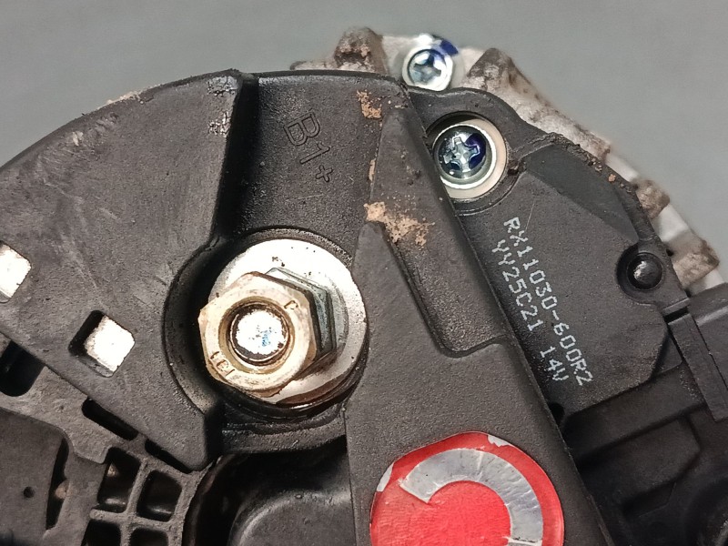 Recambio de alternador para volkswagen golf iv variant (1j5) 1.6 referencia OEM IAM   