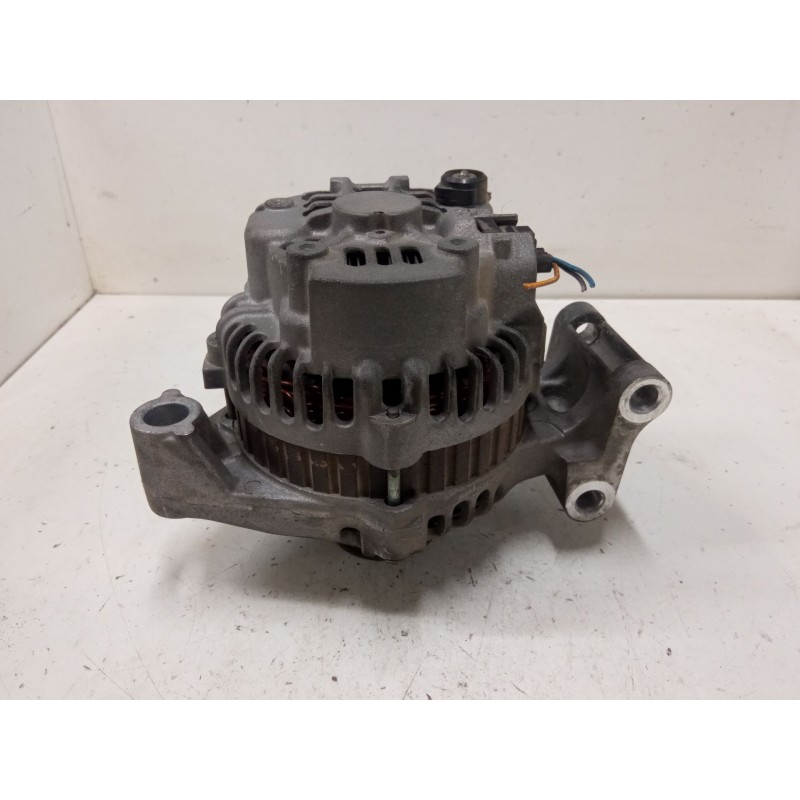 Recambio de alternador para ford fiesta v (jh_, jd_) 1.6 16v referencia OEM IAM   
