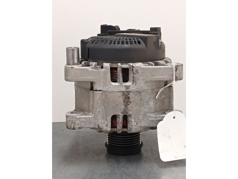 Recambio de alternador para ford s-max (wa6) 2.0 tdci referencia OEM IAM AG9T-10300-AA 114053804 TG15C174-2610695B