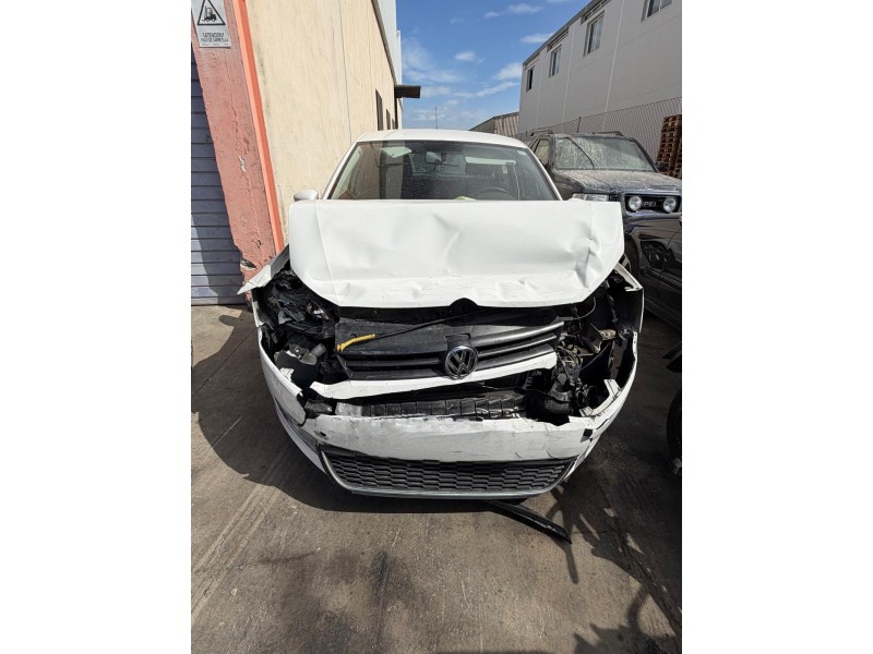 volkswagen polo v (6r1, 6c1) del año 2013