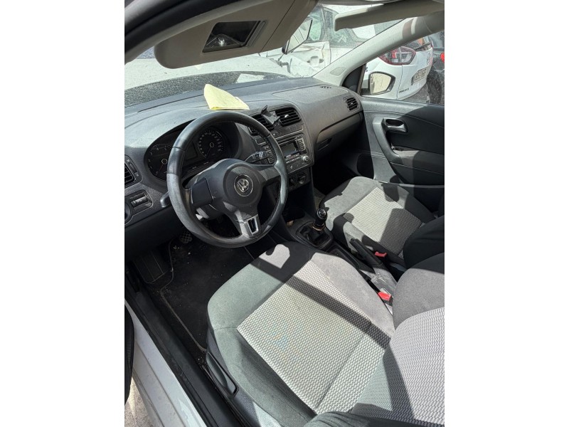 volkswagen polo v (6r1, 6c1) del año 2013