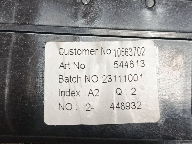 Recambio de aireador central para mg zs suv (azs1) 1.0 t-gdi referencia OEM IAM 10563702  