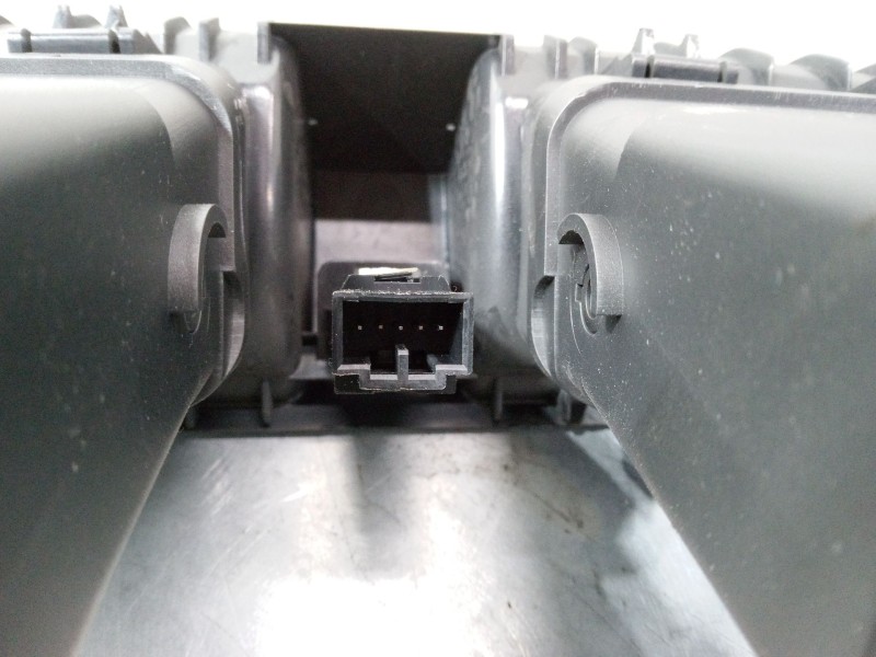 Recambio de aireador central para volvo v50 (545) 1.6 d referencia OEM IAM   