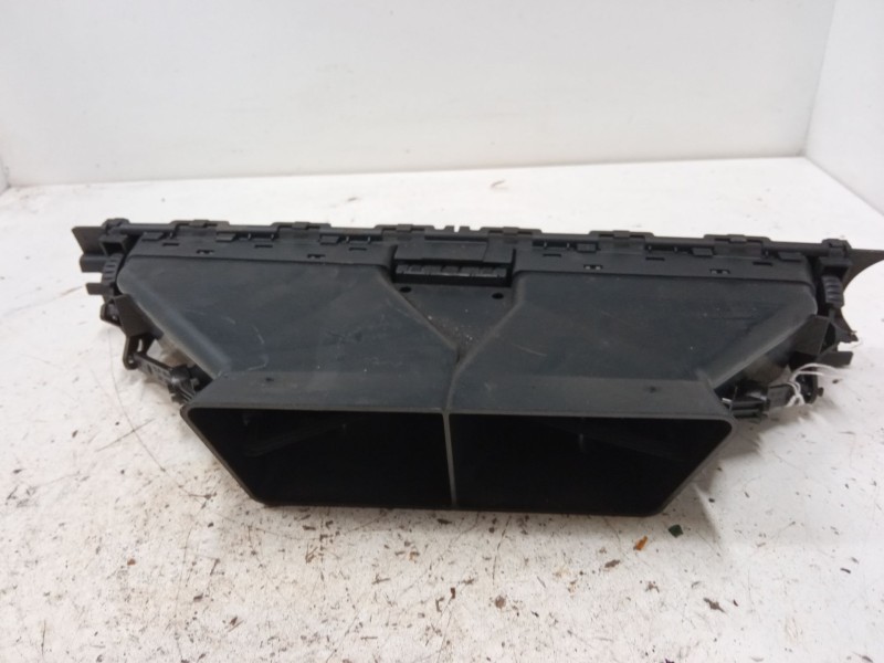 Recambio de aireador central para bmw 3 (e90) 320 d referencia OEM IAM   