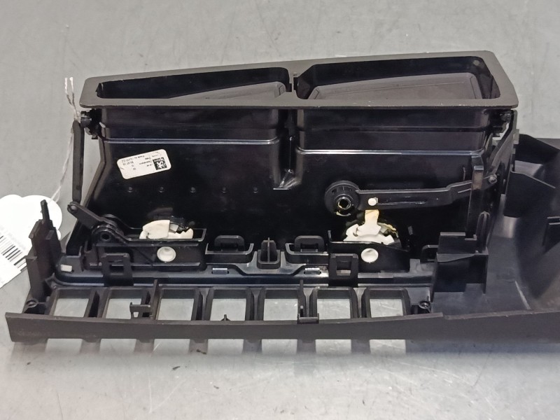 Recambio de aireador central para peugeot 3008 i monospace (0u_) 2.0 hdi referencia OEM IAM   