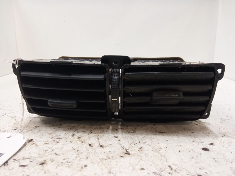Recambio de aireador central para hyundai tucson (jm) 2.0 crdi referencia OEM IAM   