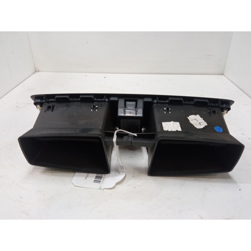 Recambio de aireador central para renault megane iii hatchback (bz0/1_, b3_) 1.6 16v (bz1b, bz1h) referencia OEM IAM   