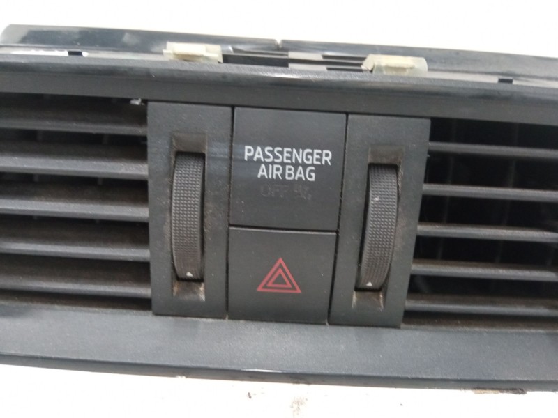 Recambio de aireador central para skoda rapid spaceback (nh1) 1.0 tsi referencia OEM IAM   