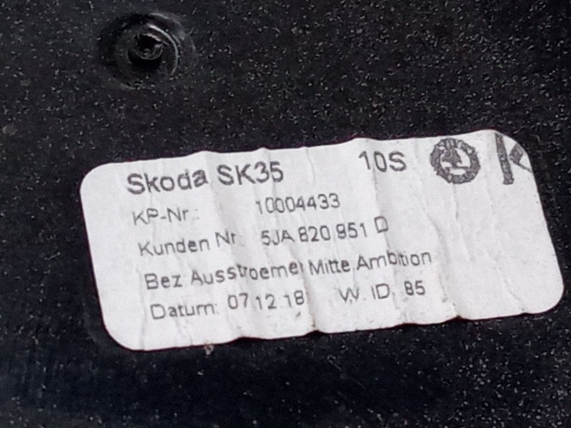Recambio de aireador central para skoda rapid spaceback (nh1) 1.0 tsi referencia OEM IAM   