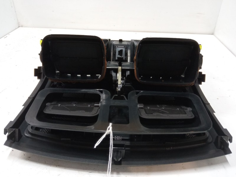 Recambio de aireador central para toyota auris (_e15_) 1.6 (zre151_) referencia OEM IAM   