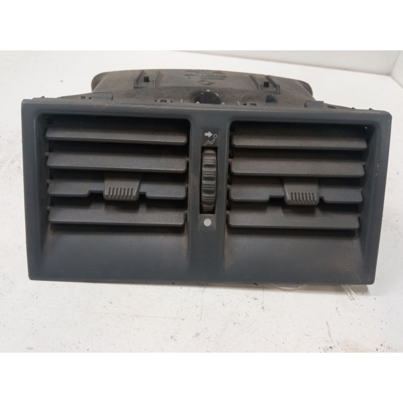 Recambio de aireador central para renault clio i (b/c57_, 5/357_) 1.2 (5/357y, 5/357k) referencia OEM IAM   