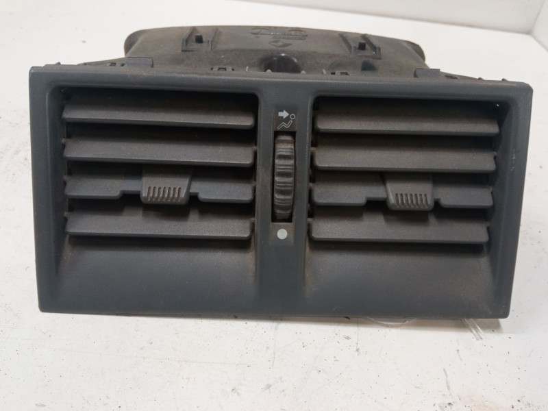 Recambio de aireador central para renault clio i (b/c57_, 5/357_) 1.2 (5/357y, 5/357k) referencia OEM IAM   