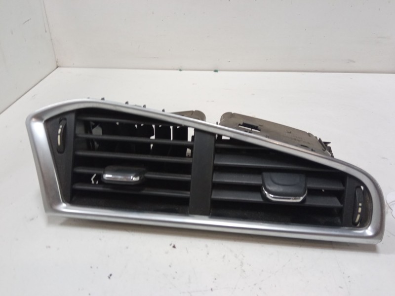 Recambio de aireador central para citroën c4 ii (nc_) 1.6 hdi 90 referencia OEM IAM   