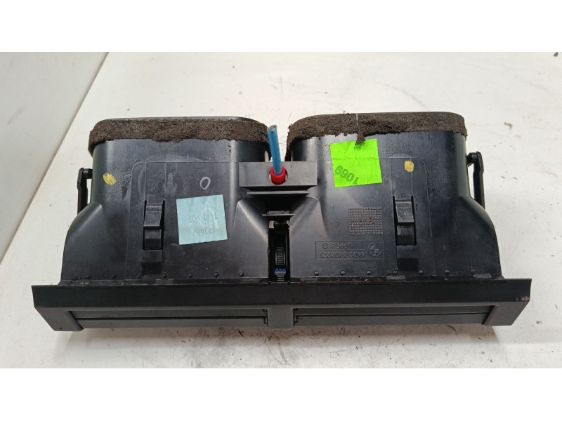 Recambio de aireador central para bmw x5 (e53) 3.0 d referencia OEM IAM 64228402221  