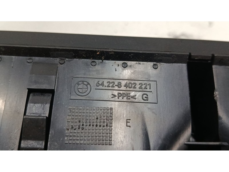 Recambio de aireador central para bmw x5 (e53) 3.0 d referencia OEM IAM 64228402221  
