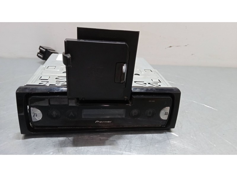 Recambio de radio universal para renault scénic ii (jm0/1_) 1.6 16v (jm1r) referencia OEM IAM   