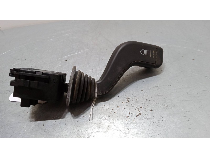 Recambio de mando de intermitencia para opel combo tour 1.4 referencia OEM IAM   