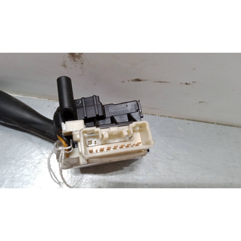 Recambio de mando de intermitencia para toyota corolla (_e12_) 2.0 d-4d (cde120r_, cde120l_) referencia OEM IAM   