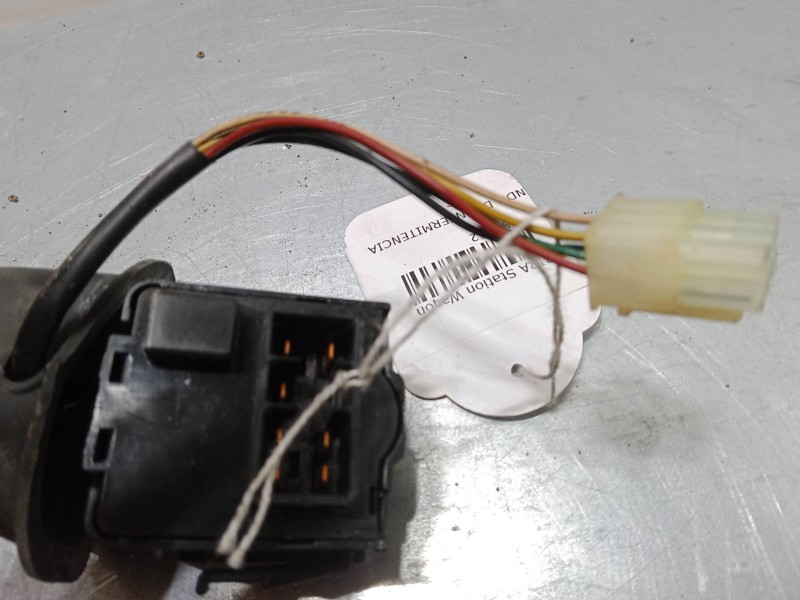Recambio de mando de intermitencia para chevrolet nubira station wagon 1.8 referencia OEM IAM 96387324  