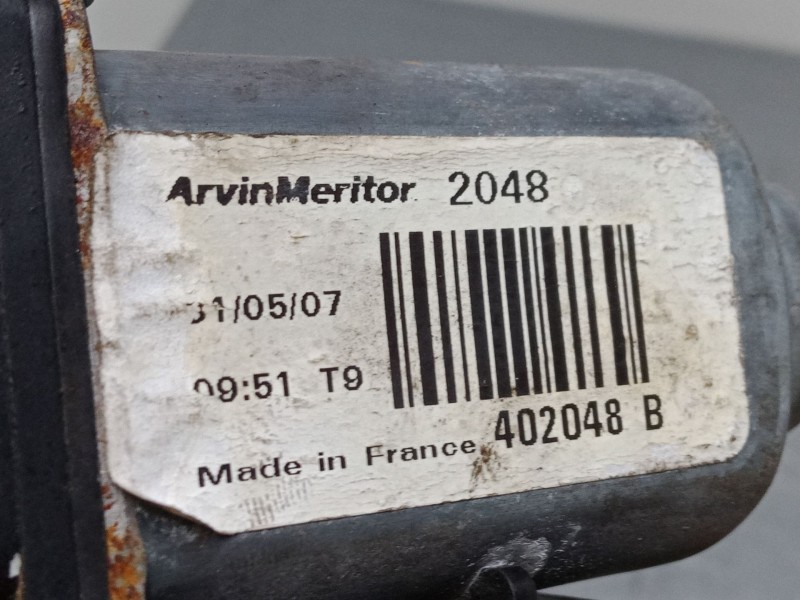 Recambio de motor elevaluna trasero derecho para renault scénic ii (jm0/1_) 1.6 16v (jm1r) referencia OEM IAM   