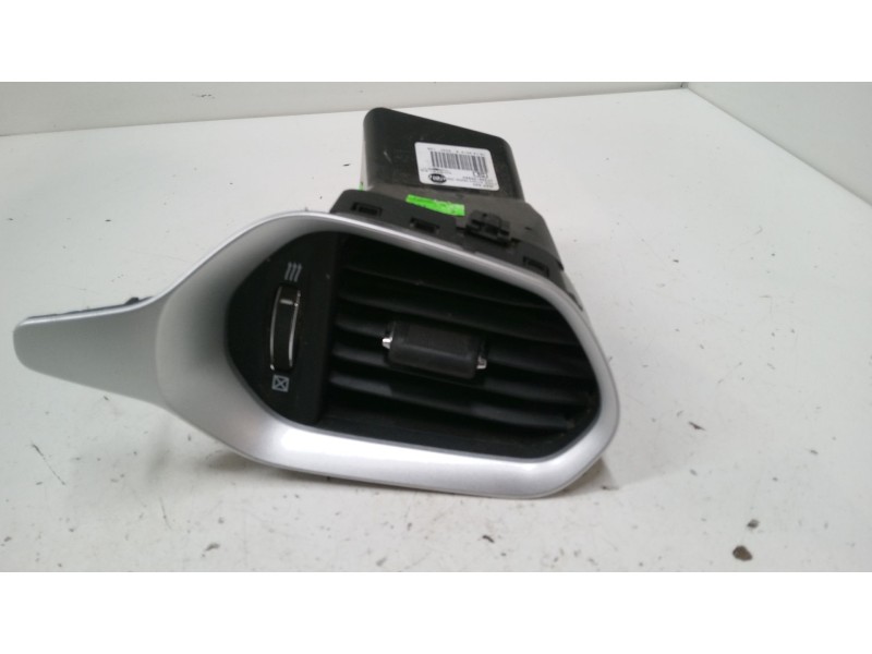 Recambio de aireador derecho para jeep renegade suv (bu, b1, bv) 1.6 crd referencia OEM IAM 07356156880  