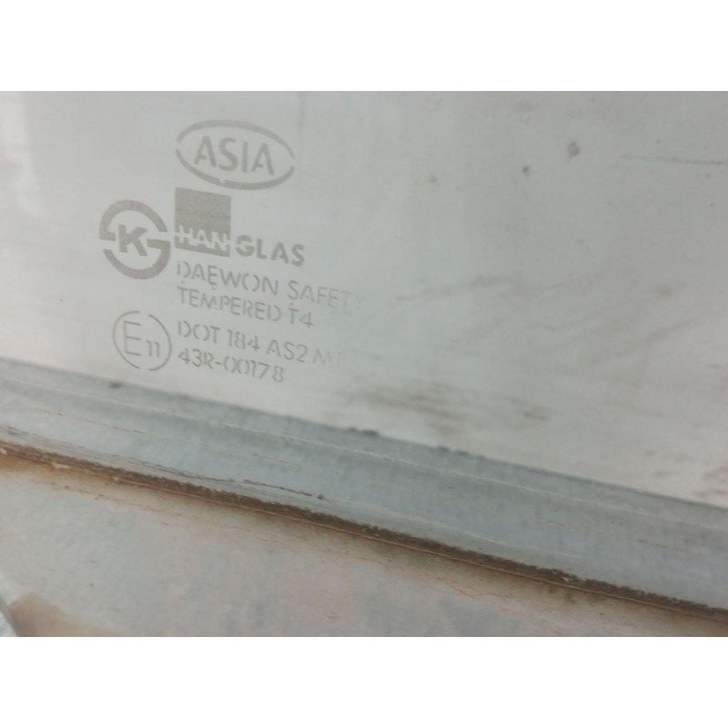 Recambio de luna delantera derecha para asia motors rocsta todo terreno, cerrada (am102) 2.2 d 4x4 referencia OEM IAM   
