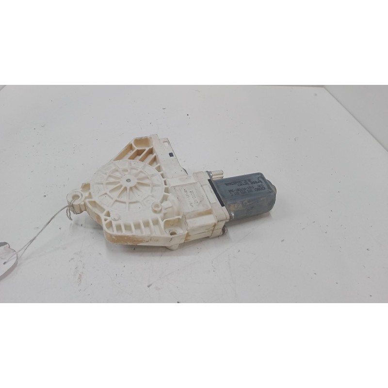 Recambio de motor elevaluna trasero izquierdo para audi a6 allroad c6 (4fh) 3.0 tdi quattro referencia OEM IAM 8k0959811c  