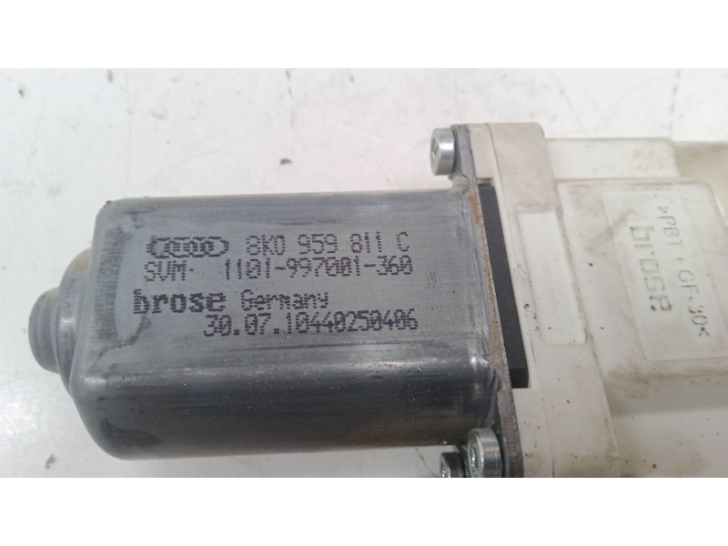 Recambio de motor elevaluna trasero izquierdo para audi a6 allroad c6 (4fh) 3.0 tdi quattro referencia OEM IAM 8k0959811c  