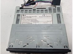 Recambio de radio universal para ford mondeo i sedán (gbp) 2.0 i 16v referencia OEM IAM    2