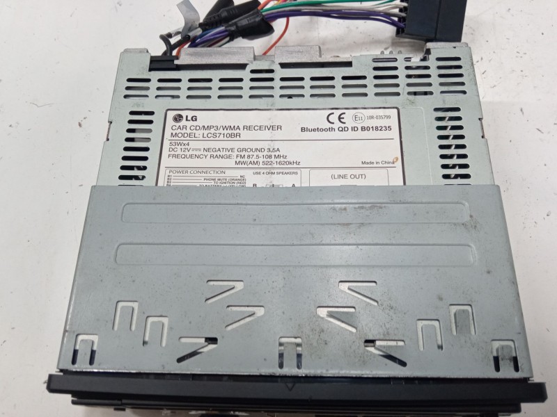 Recambio de radio universal para ford mondeo i sedán (gbp) 2.0 i 16v referencia OEM IAM   