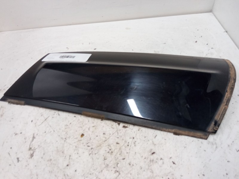 Recambio de embellecedor exterior izquierdo pilar c para mini mini (r56) one referencia OEM IAM   