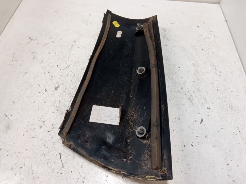 Recambio de embellecedor exterior derecho pilar c para mini mini (r56) one referencia OEM IAM   