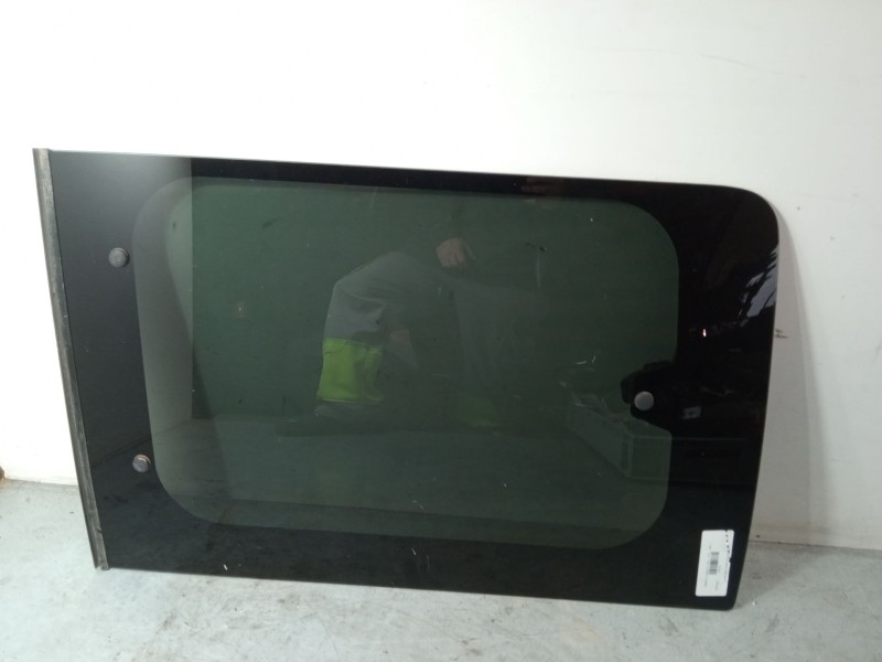Recambio de luna maletero izquierda para ford transit connect (p65_, p70_, p80_) 1.8 tdci referencia OEM IAM   