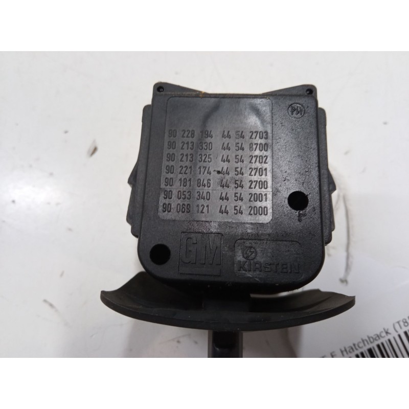Recambio de mando de intermitencia para opel kadett e hatchback (t85) 1.8 i (c08, c48, d08, d48) referencia OEM IAM 90228194  