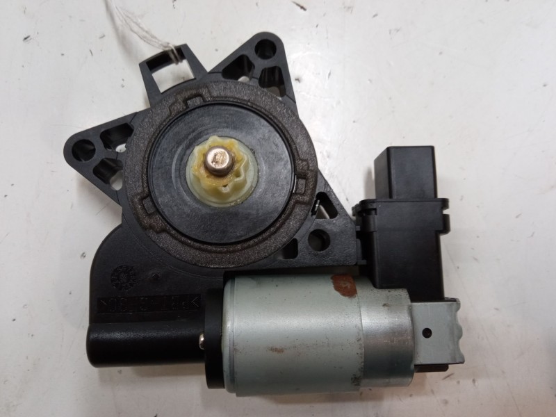 Recambio de motor elevaluna trasero izquierdo para mazda 3 (bk) 1.6 di turbo referencia OEM IAM   
