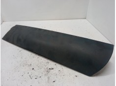 Recambio de embellecedor exterior izquierdo pilar c para renault 5 (122_) 1.3 (1224, 1394) referencia OEM IAM   