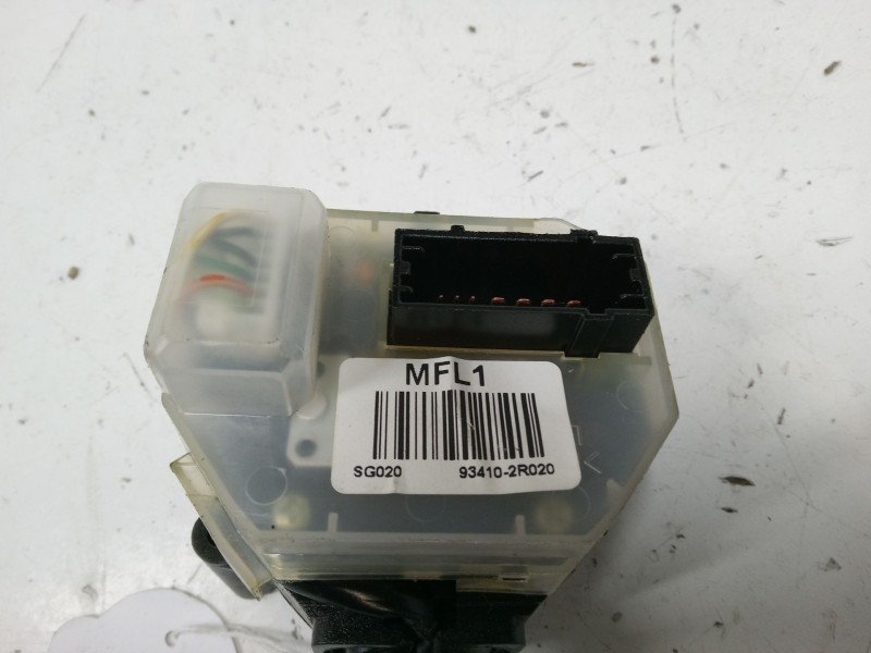Recambio de mando de intermitencia para hyundai i30 (fd) 1.4 referencia OEM IAM   