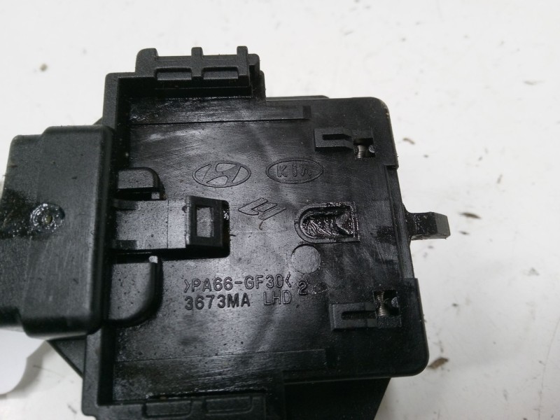 Recambio de mando de intermitencia para hyundai i30 (fd) 1.4 referencia OEM IAM   