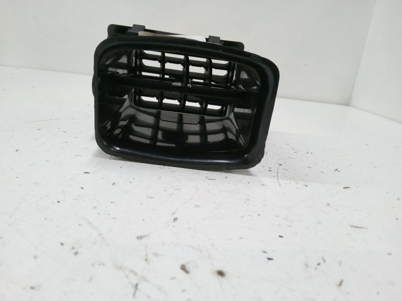 Recambio de aireador derecho para ford fiesta iii (gfj) 1.3 referencia OEM IAM   
