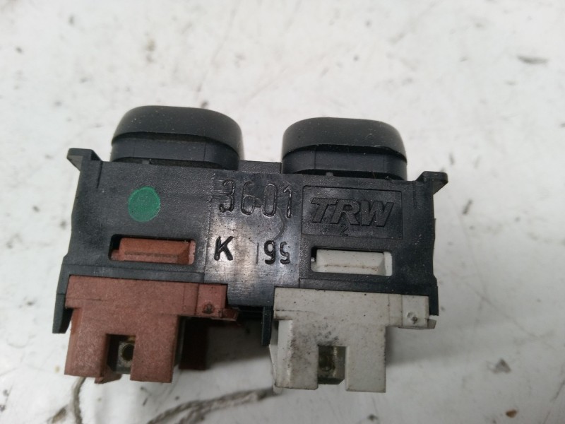 Recambio de mando elevalunas trasero central para citroën xsara (n1) 1.6 i referencia OEM IAM   