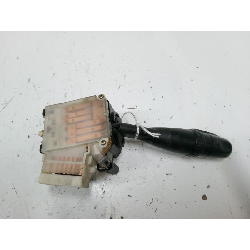 Recambio de mando de intermitencia para toyota corolla (_e12_) 2.0 d-4d (cde120r_, cde120l_) referencia OEM IAM   