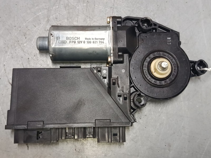 Recambio de motor elevaluna trasero derecho para porsche cayenne (9pa) s 4.5 referencia OEM IAM 7L0959794  