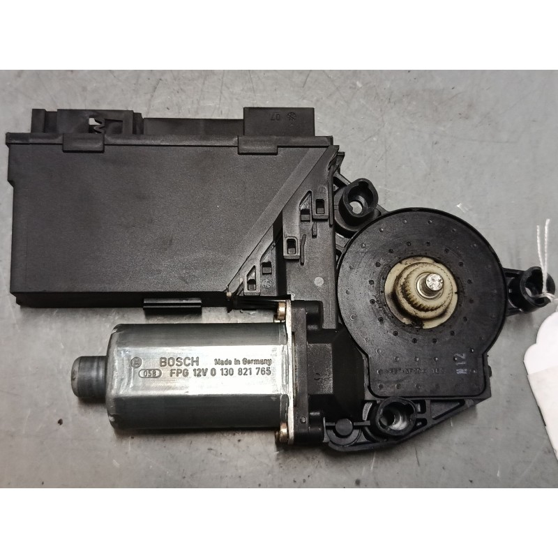 Recambio de motor elevaluna trasero izquierdo para porsche cayenne (9pa) s 4.5 referencia OEM IAM 7L0959795  