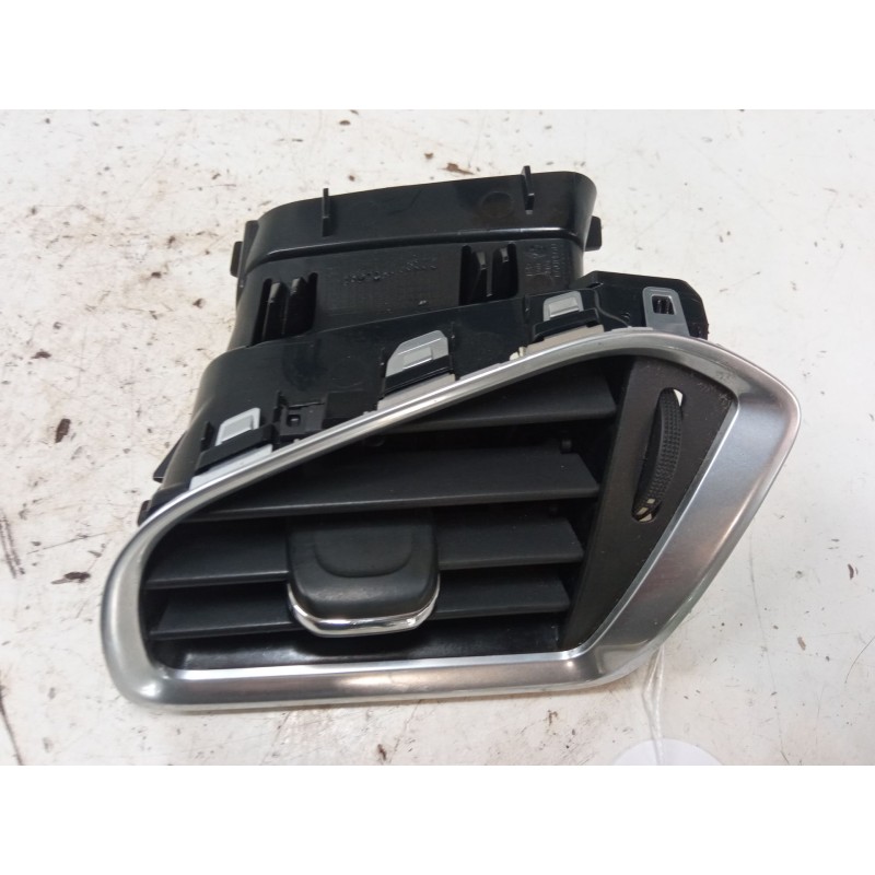 Recambio de aireador izquierdo para citroën c4 ii (nc_) 1.6 hdi 90 referencia OEM IAM 9676606977  