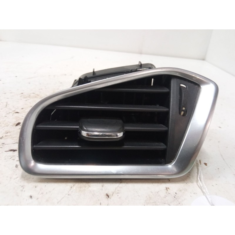 Recambio de aireador izquierdo para citroën c4 ii (nc_) 1.6 hdi 90 referencia OEM IAM 9676606977  