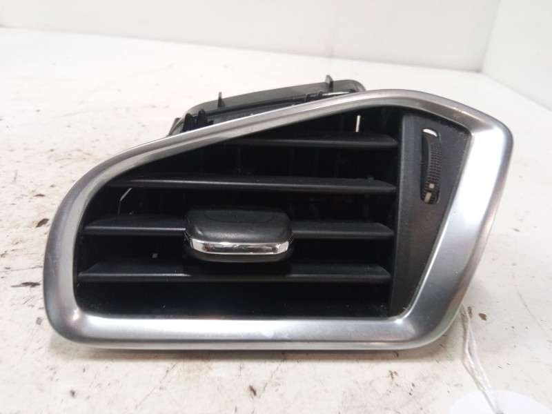 Recambio de aireador izquierdo para citroën c4 ii (nc_) 1.6 hdi 90 referencia OEM IAM 9676606977  