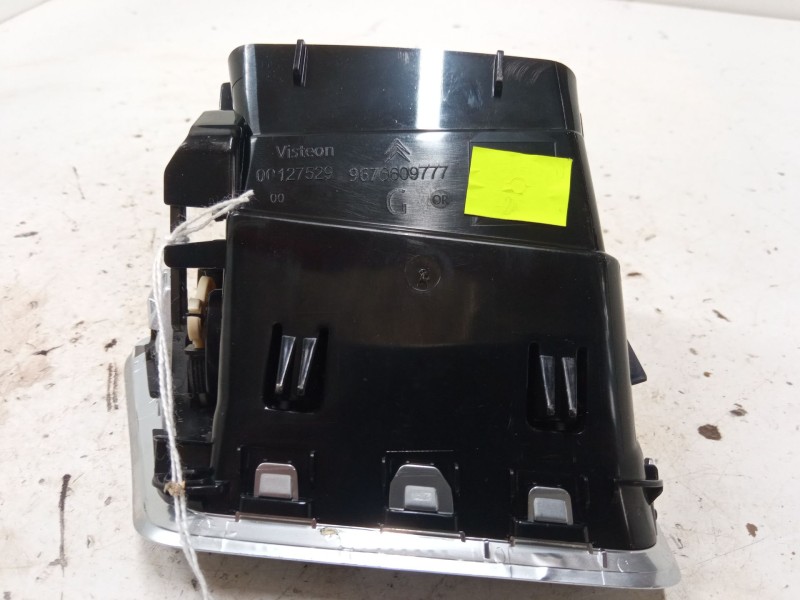 Recambio de aireador izquierdo para citroën c4 ii (nc_) 1.6 hdi 90 referencia OEM IAM 9676606977  