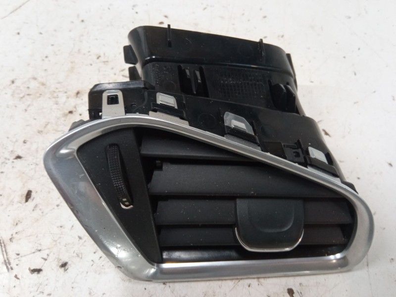 Recambio de aireador derecho para citroën c4 ii (nc_) 1.6 hdi 90 referencia OEM IAM 9676606977  