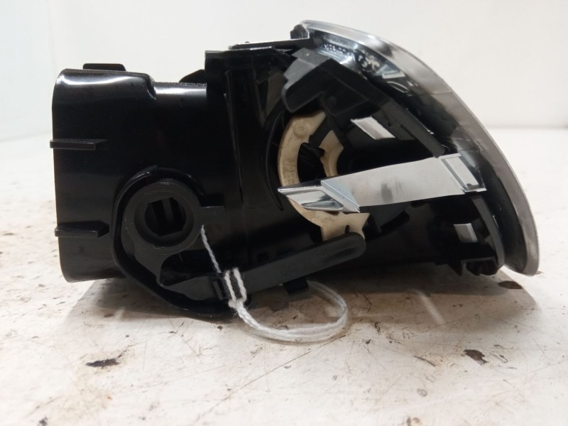 Recambio de aireador derecho para citroën c4 ii (nc_) 1.6 hdi 90 referencia OEM IAM 9676606977  